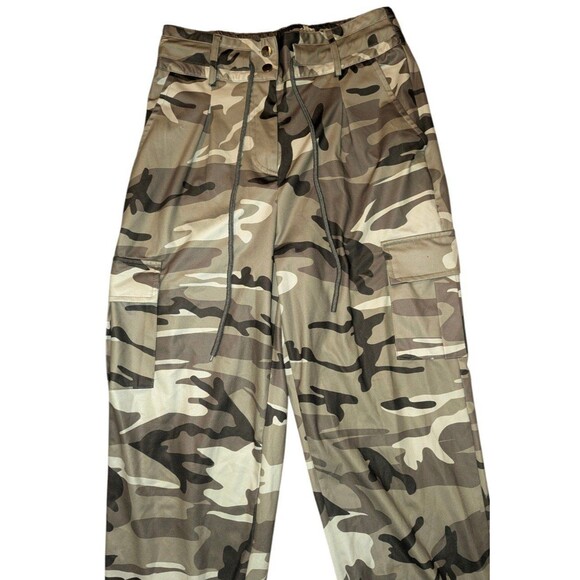 CHICME Drawstring Camo Cargo Pants Woman's L - Picture 1 of 4